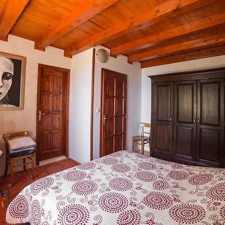 - 300 Years Feriehus Podgora (Split-Dalmatia)
